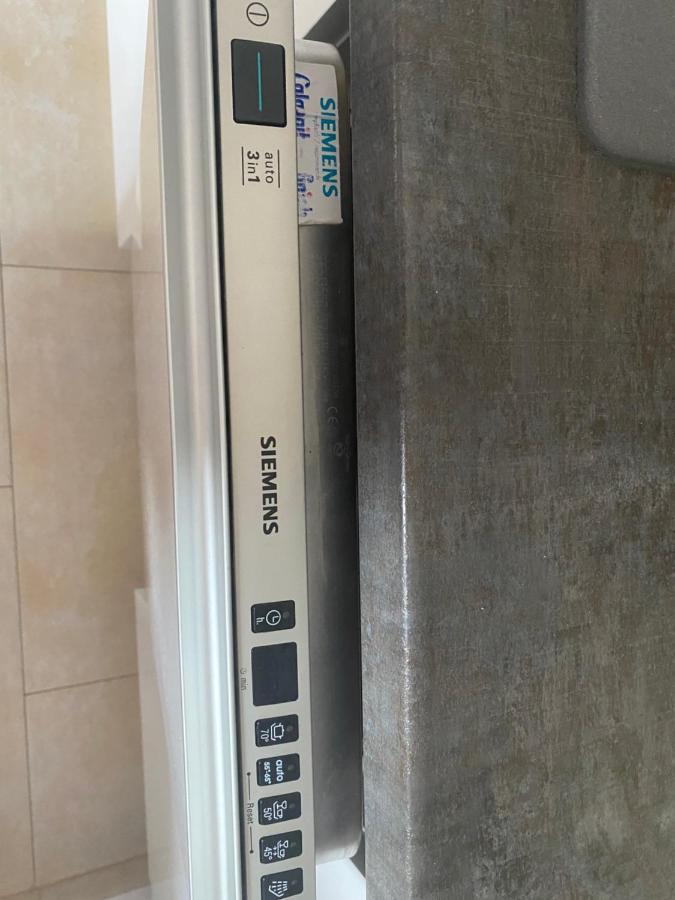 Apartament Bella Apartment เมียนซิดดรอแย ภายนอก รูปภาพ