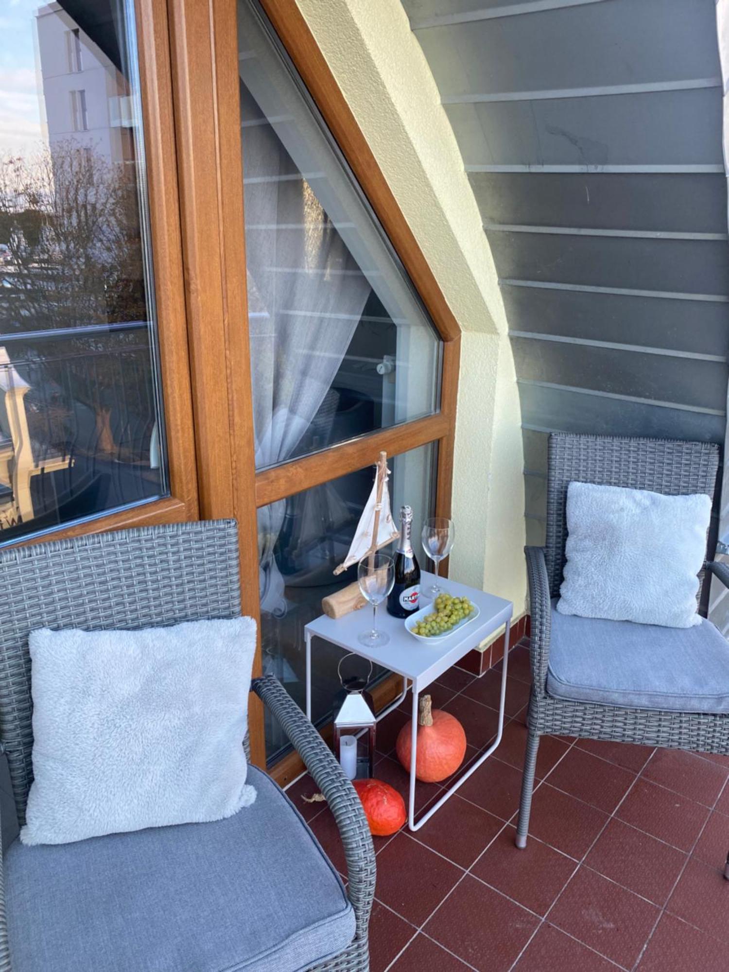 Apartament Bella Apartment เมียนซิดดรอแย ภายนอก รูปภาพ