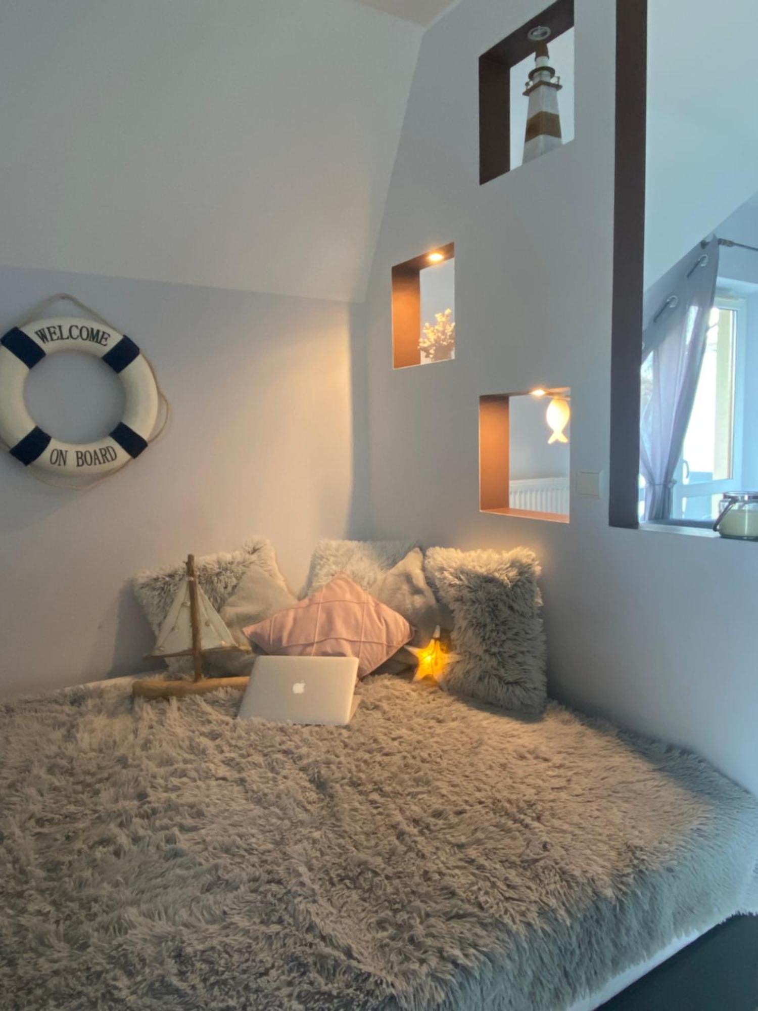 Apartament Bella Apartment เมียนซิดดรอแย ภายนอก รูปภาพ