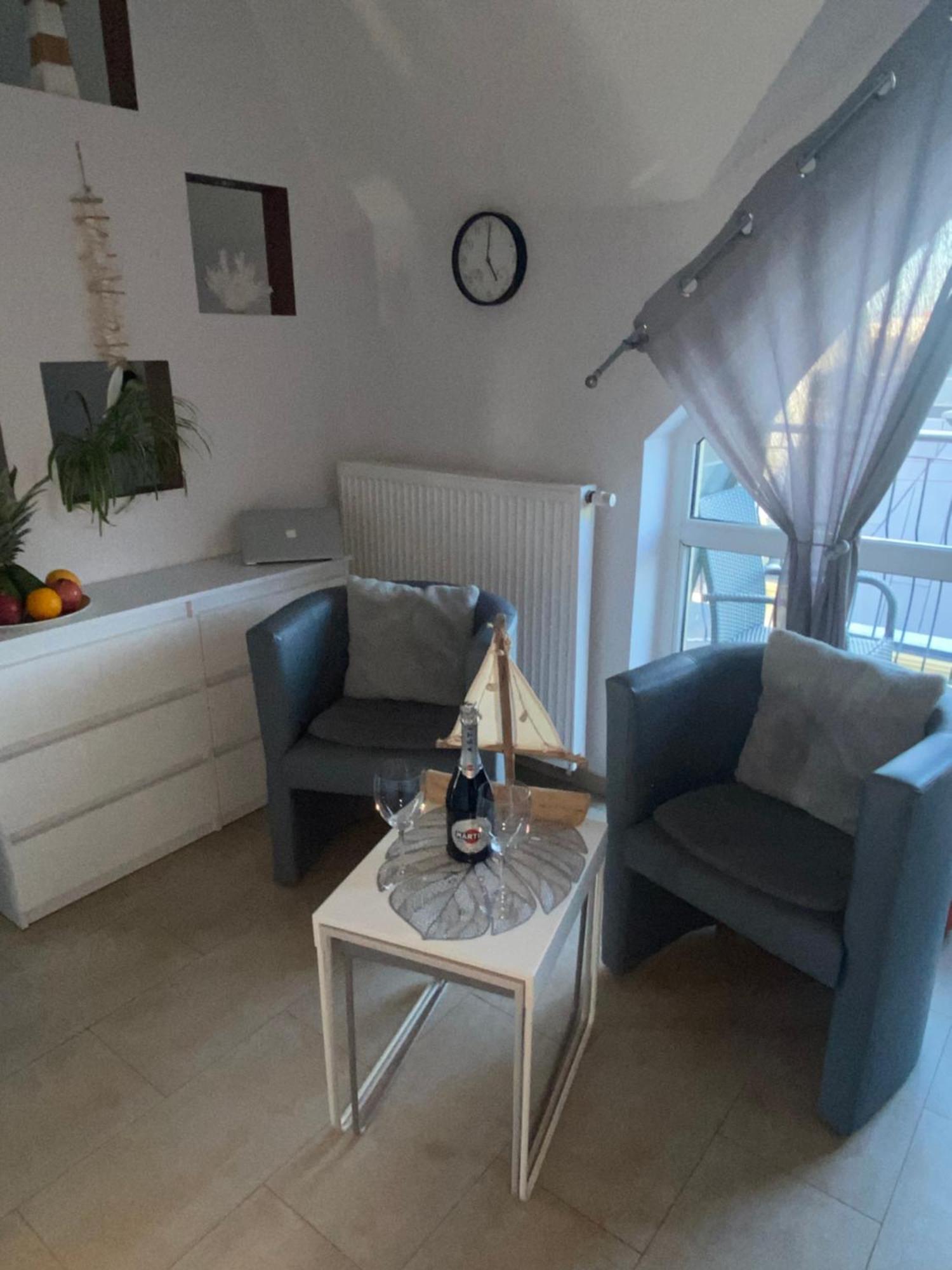 Apartament Bella Apartment เมียนซิดดรอแย ภายนอก รูปภาพ